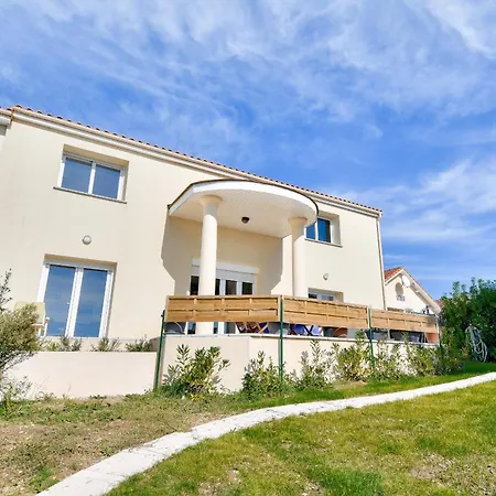 Face A L'ocean, Belle Maison Spacieuse Pour 6 Nyaraló *